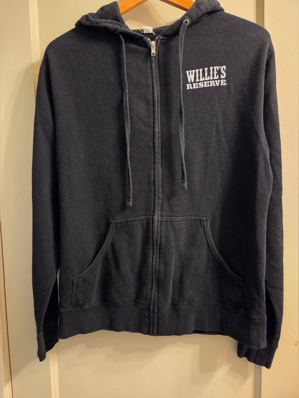 Willie Nelson "Willie's Reserve" Black Zip-Up Hoodie Women's Sz M